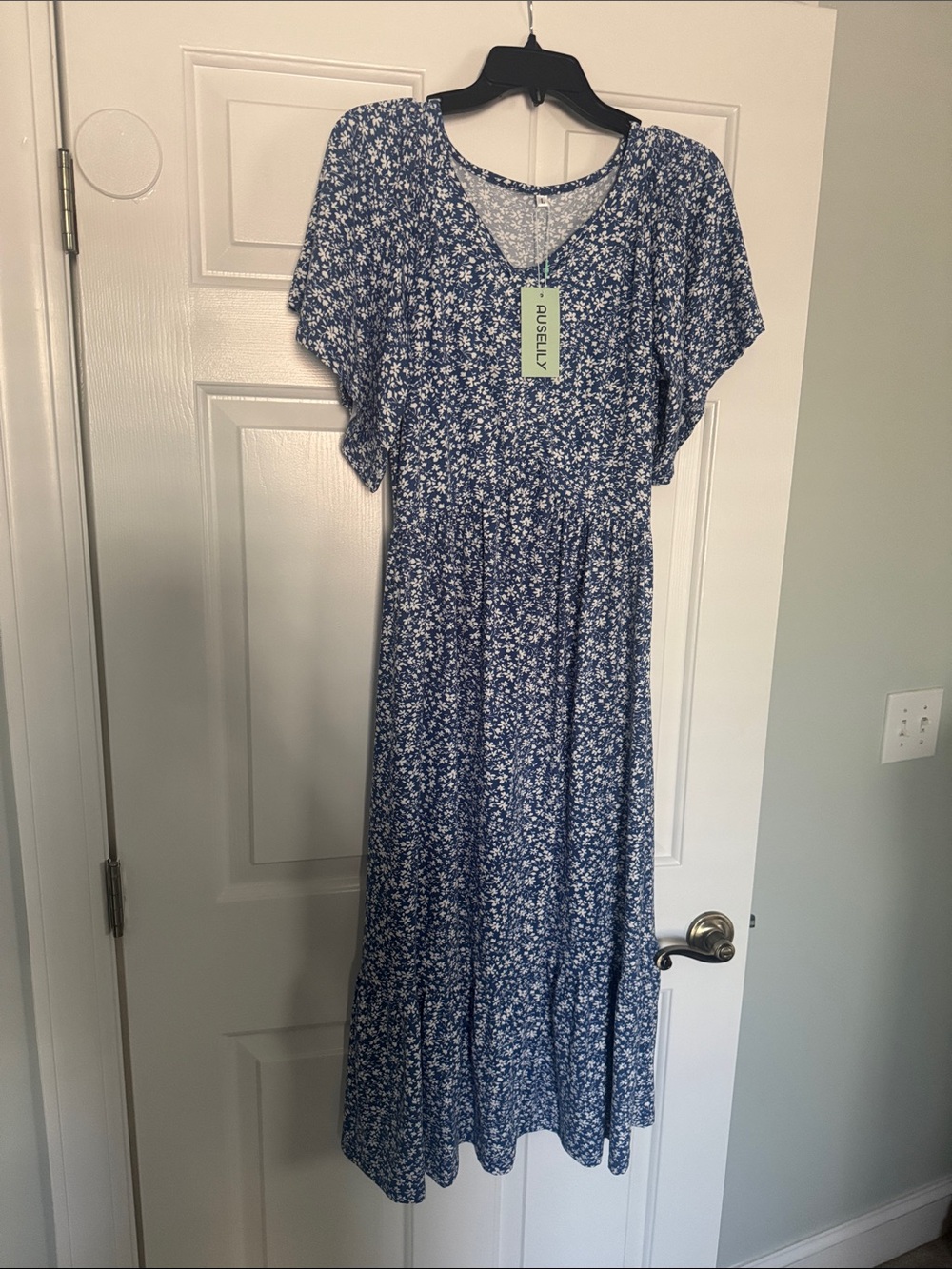 Auselily Blue Floral Maxi Dress with Short Sleeves